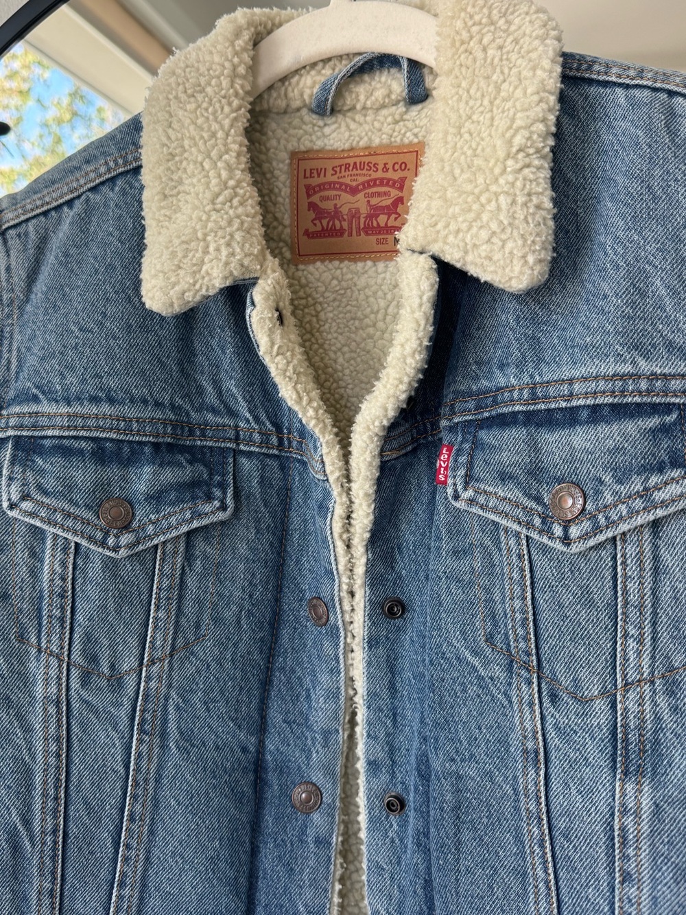 Levi's Blue Denim Sherpa Trucker Jean Jacket M - Picture 2 of 10